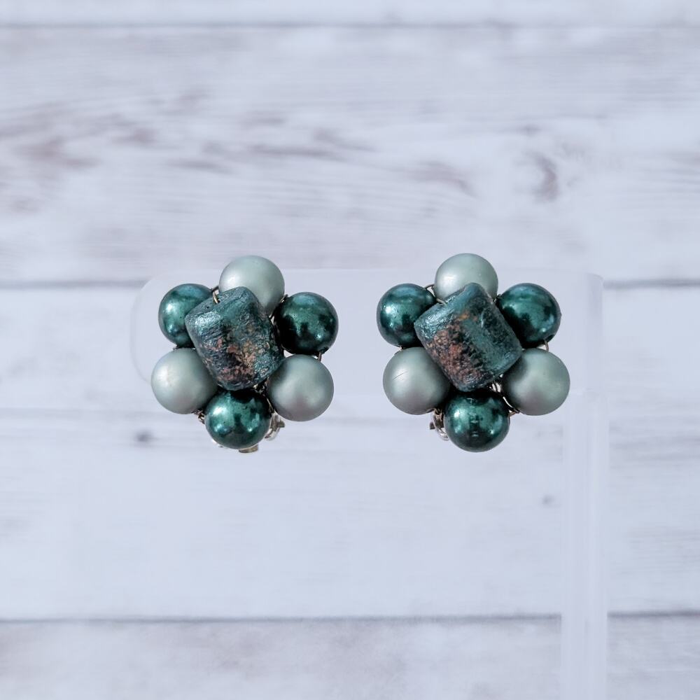 Vintage Clip On Earrings Retro Cluster Green Tones 1"